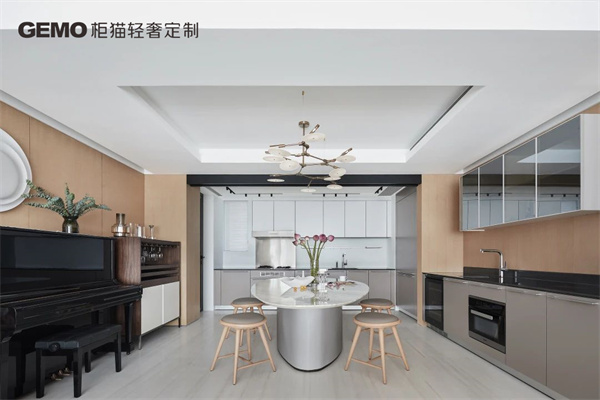 輕奢定制家具加盟店如何做到生意火爆，有什么經(jīng)營技巧？